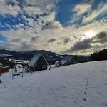Domki- Limanowa, Z Balia I Sauna Tatil Evi *